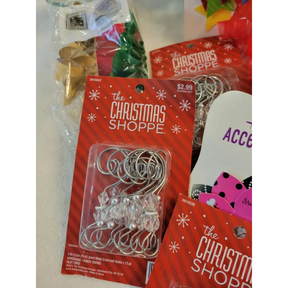 Unbranded assorted gift